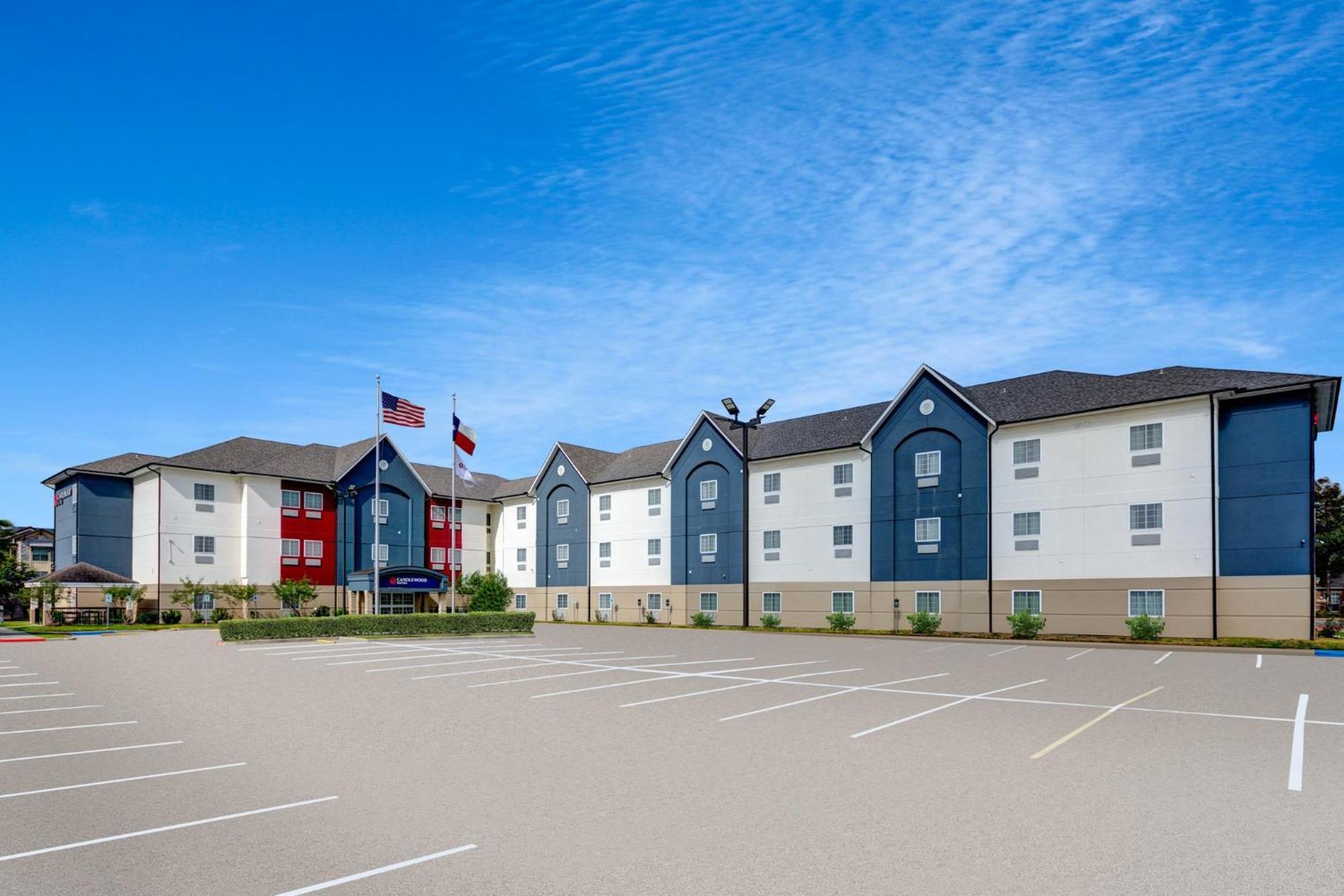 Candlewood Suites Lake Jackson By Ihg Exterior foto
