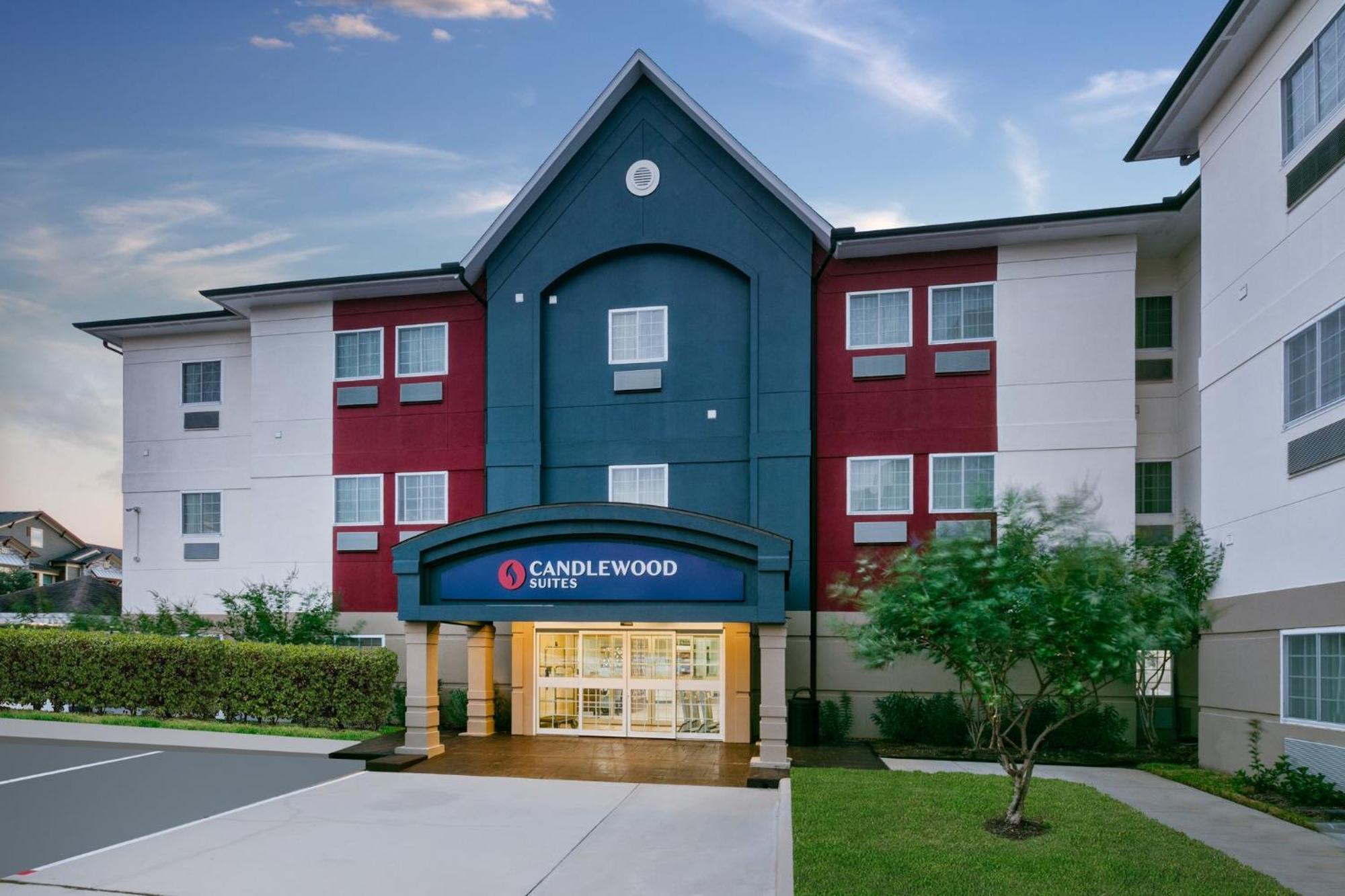 Candlewood Suites Lake Jackson By Ihg Exterior foto